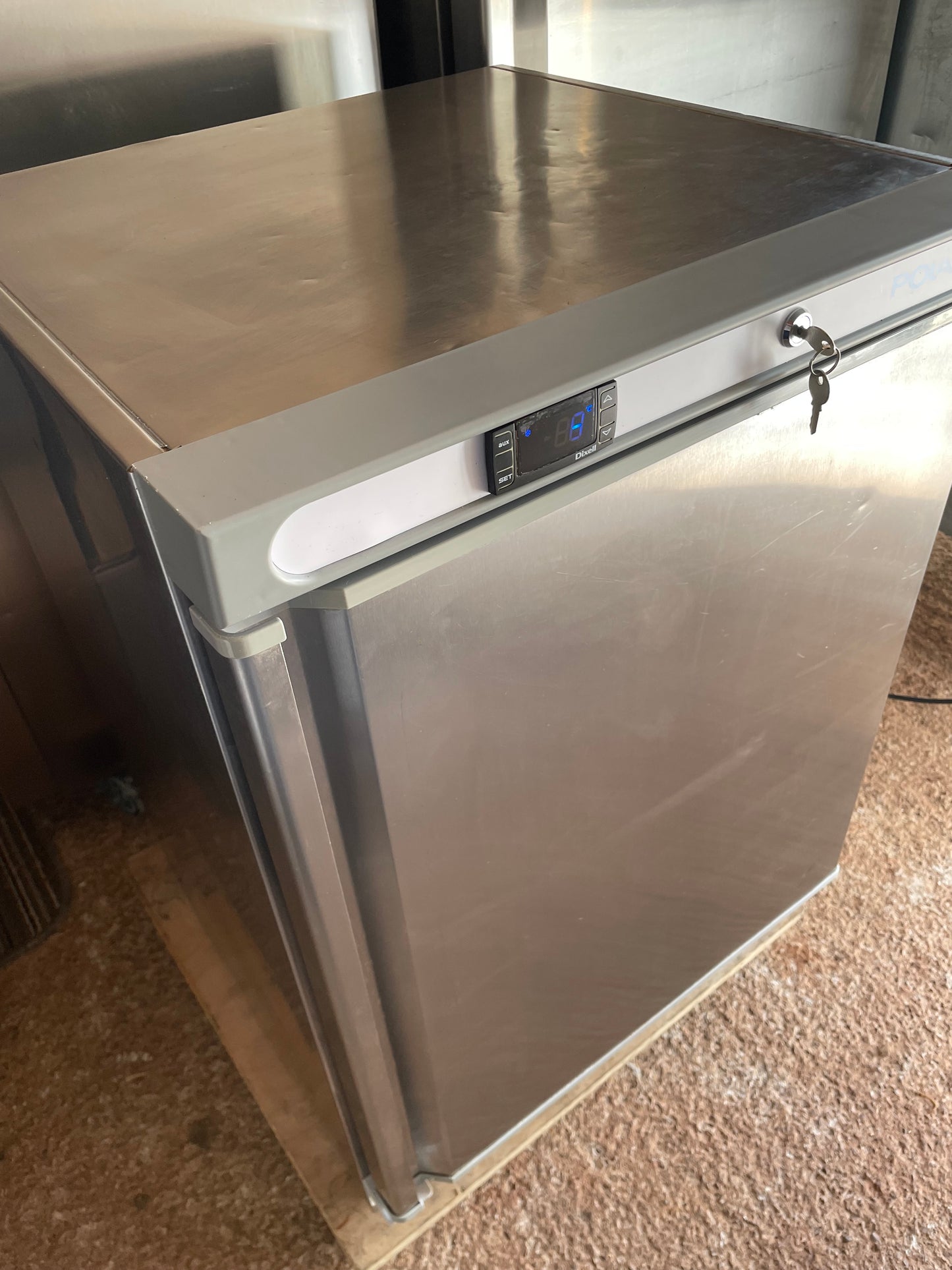 Polar Under-counter fridge