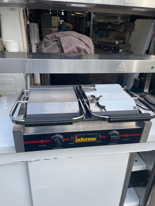 Brand New Infernos panini grill