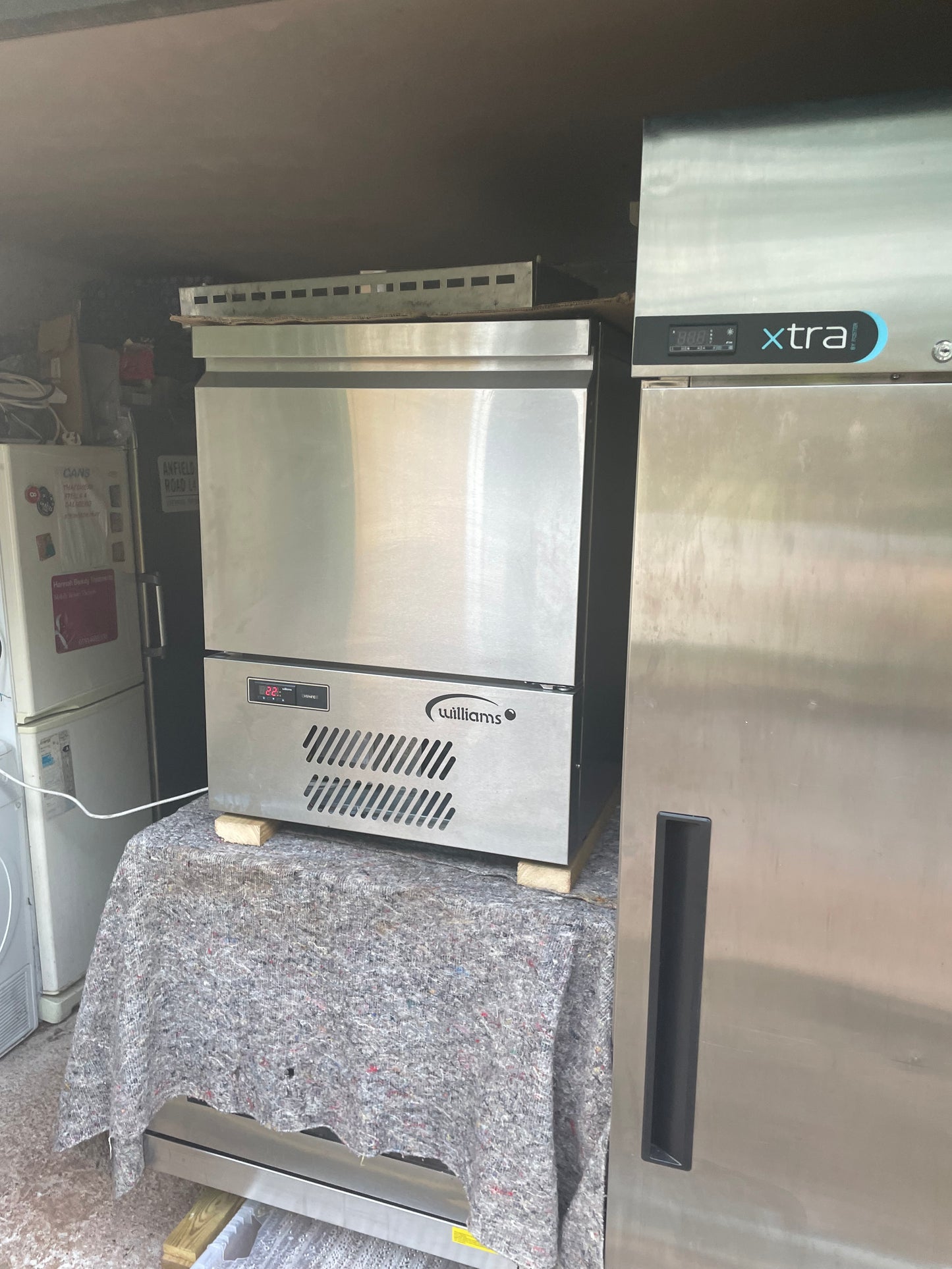 Williams Undercounter fridge