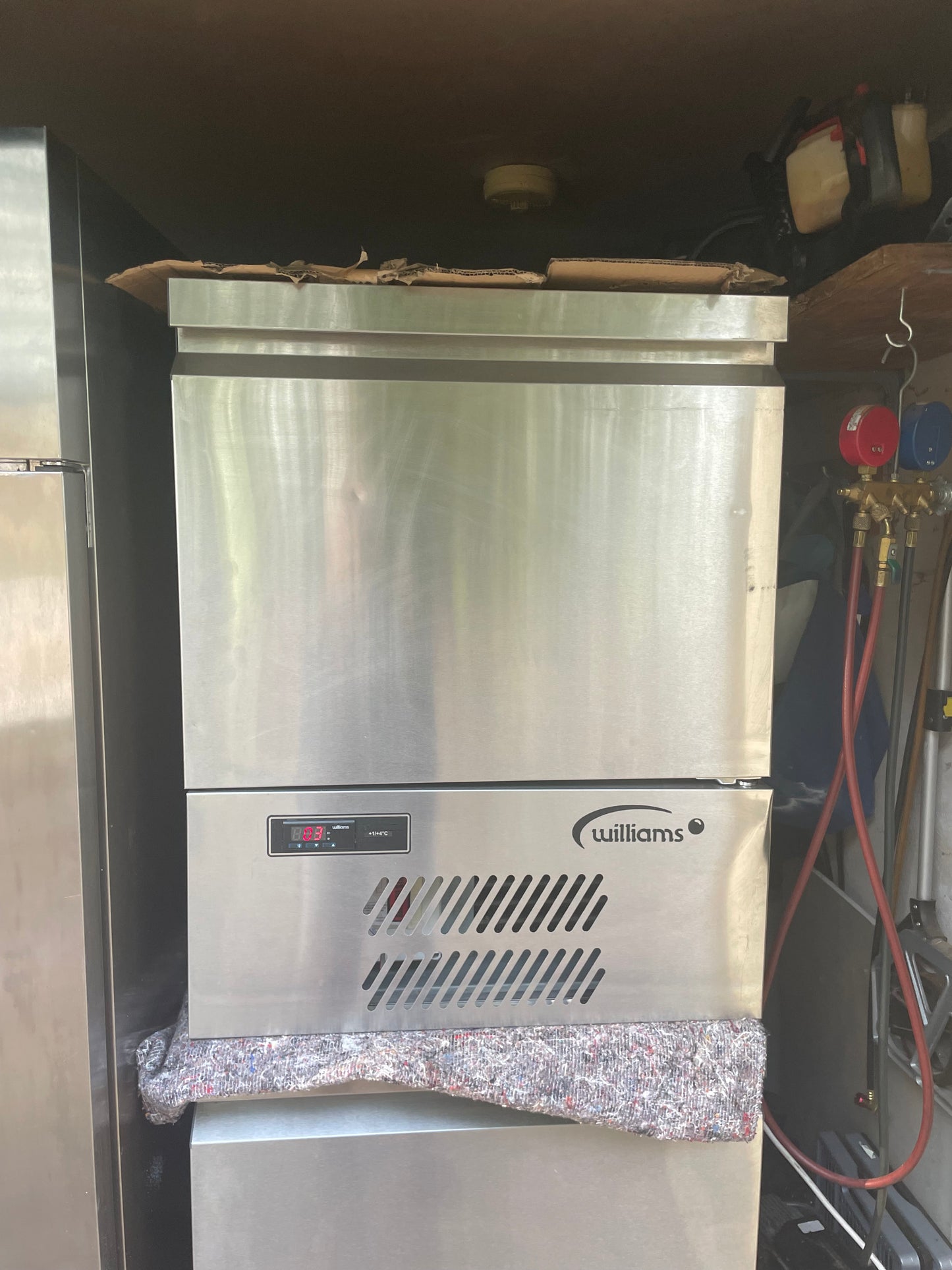 Williams Undercounter fridge