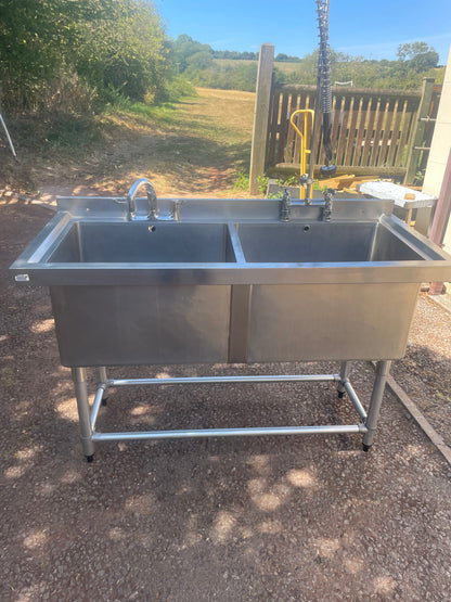 Vogue Double Sink